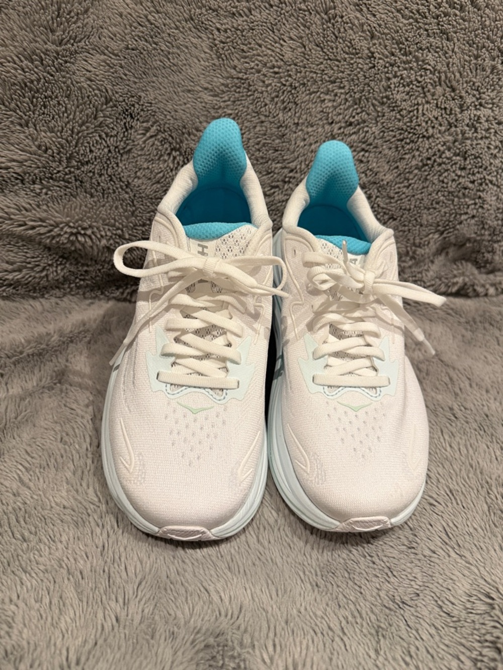 Hoka Clifton 10 running shoe - Picture 2 of 8